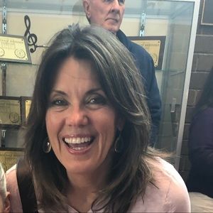 Meet your Posher, Patricia